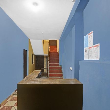 Capital O 85877 Hotel Red N Blue Bhopal Exterior foto