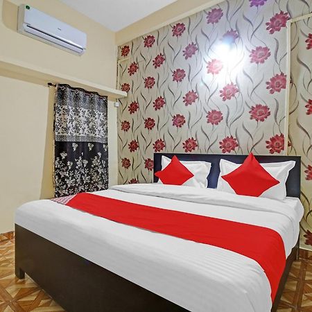 Capital O 85877 Hotel Red N Blue Bhopal Exterior foto